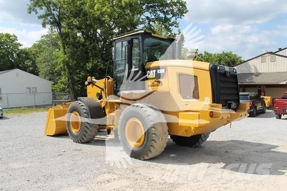 CAT 930K Iekrāvēji uz riteņiem
