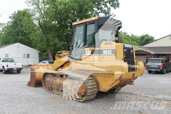 CAT 963C Kāpurķēžu iekrāvēji