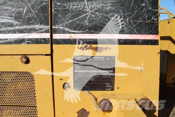 CAT D3C III Kāpurķēžu buldozeri