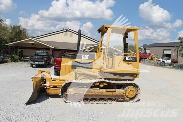 CAT D3C XL Kāpurķēžu buldozeri