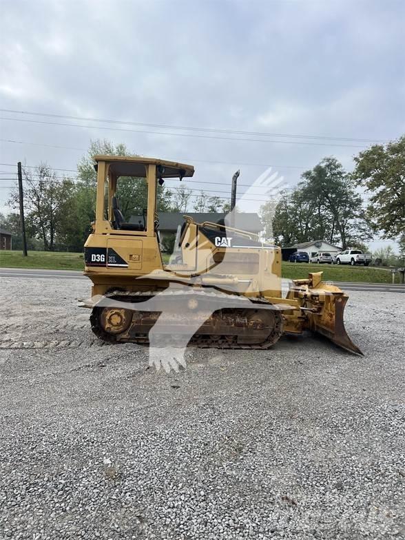 CAT D3G XL Kāpurķēžu buldozeri