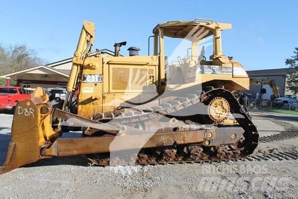 CAT D8N Kāpurķēžu buldozeri