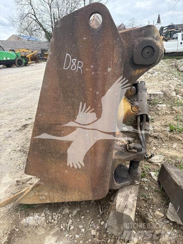 CAT D8R II Kāpurķēžu buldozeri