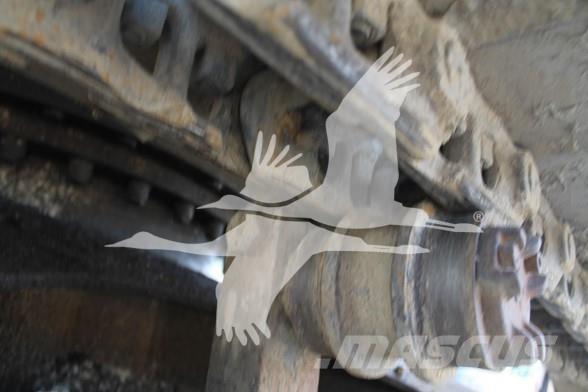 CAT E110B Kāpurķēžu ekskavatori