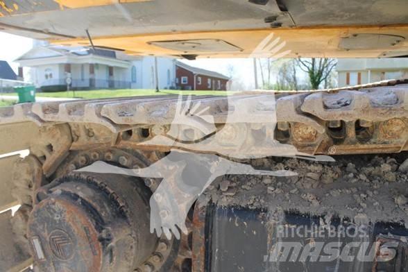 JCB JS300 Kāpurķēžu ekskavatori