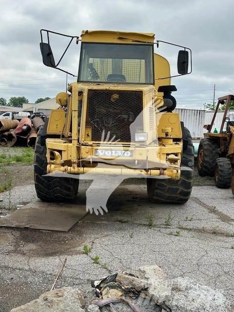 Volvo A25B Ūdens mašīnas