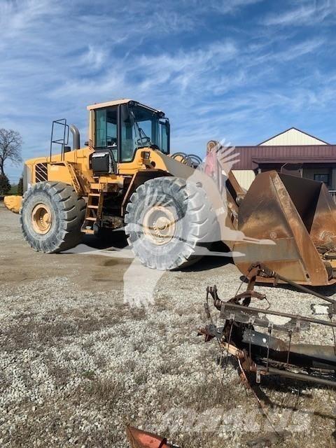 Volvo L220F Iekrāvēji uz riteņiem