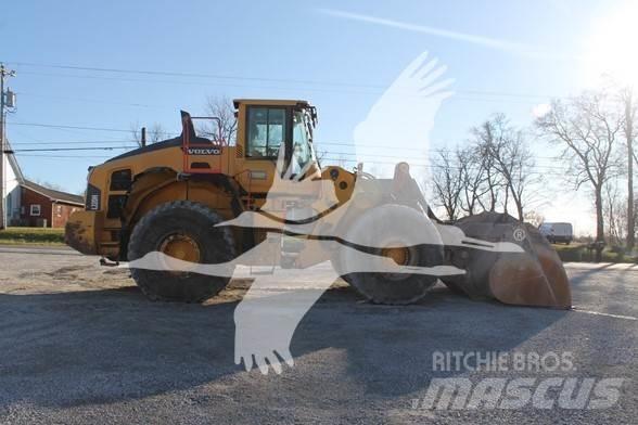 Volvo L220H Iekrāvēji uz riteņiem