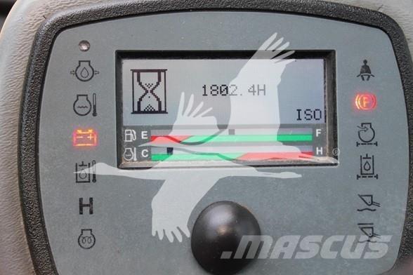 Yanmar T210-1 Lietoti riteņu kompaktiekrāvēji