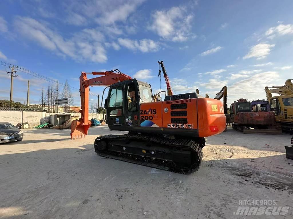 Hitachi ZX 200 Mini ekskavatori < 7 t