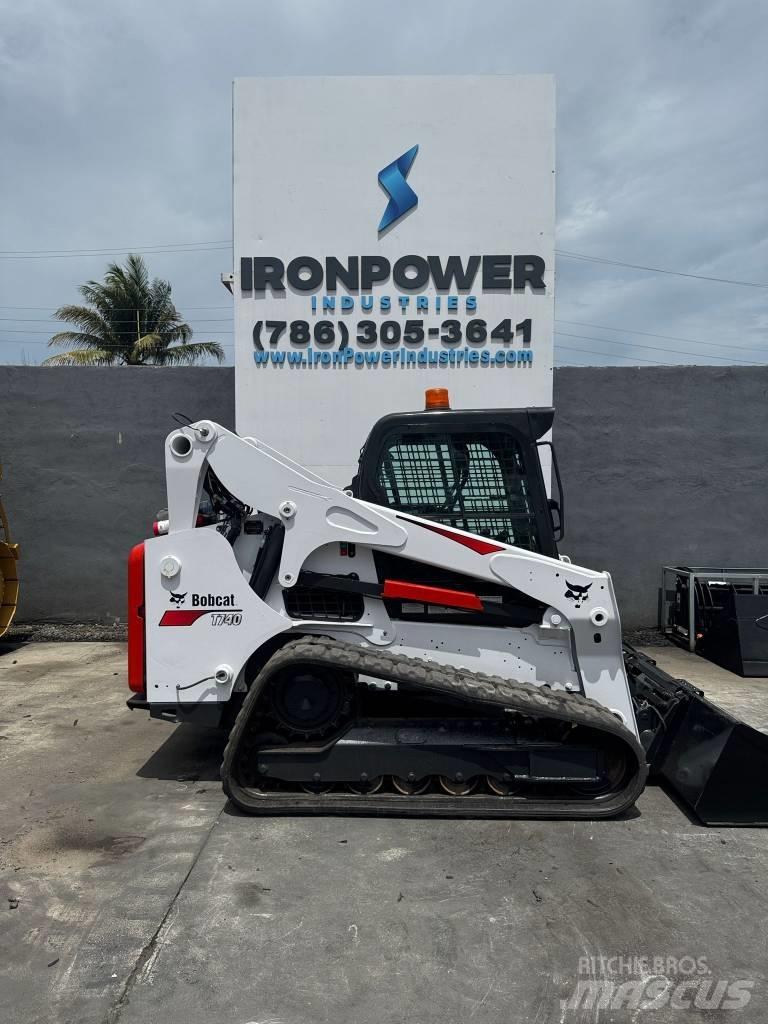 Bobcat T 740 Lietoti riteņu kompaktiekrāvēji