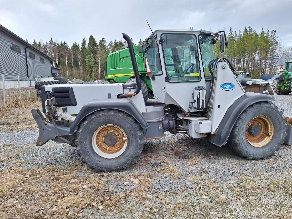 Wille 855c Kompaktie traktori