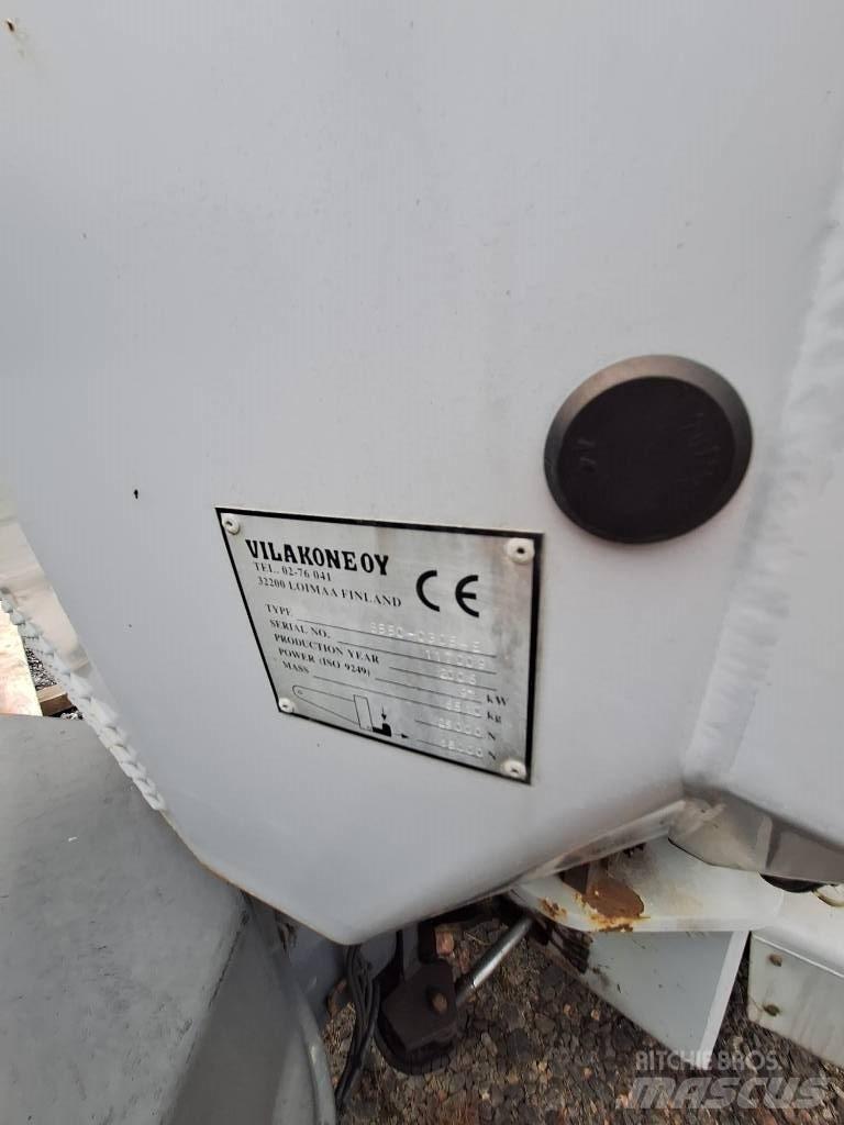 Wille 855c Kompaktie traktori