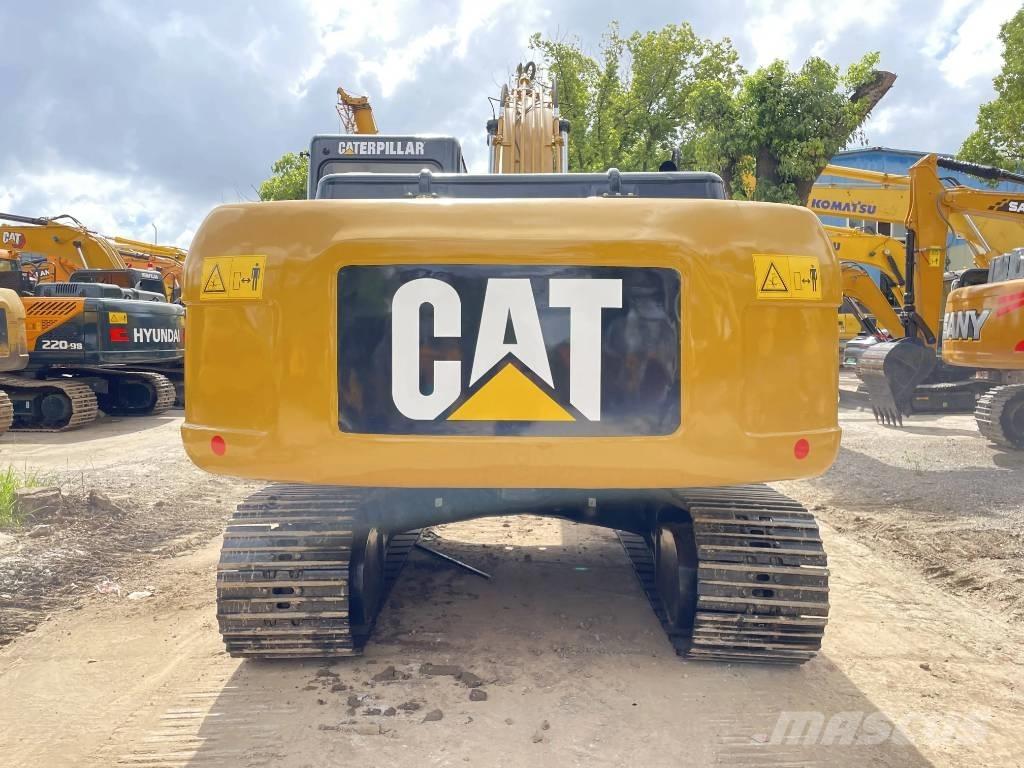 CAT 320D2 Kāpurķēžu ekskavatori