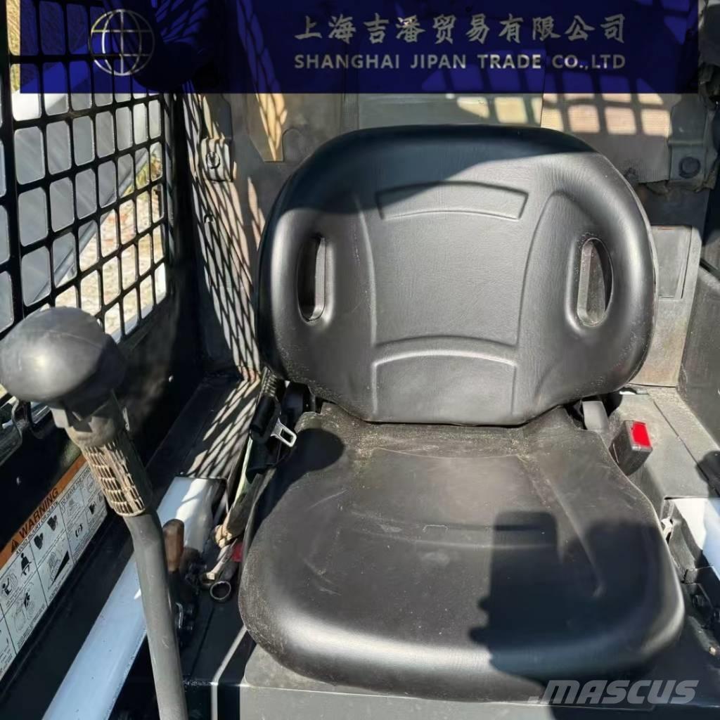 Bobcat S 130 Lietoti riteņu kompaktiekrāvēji