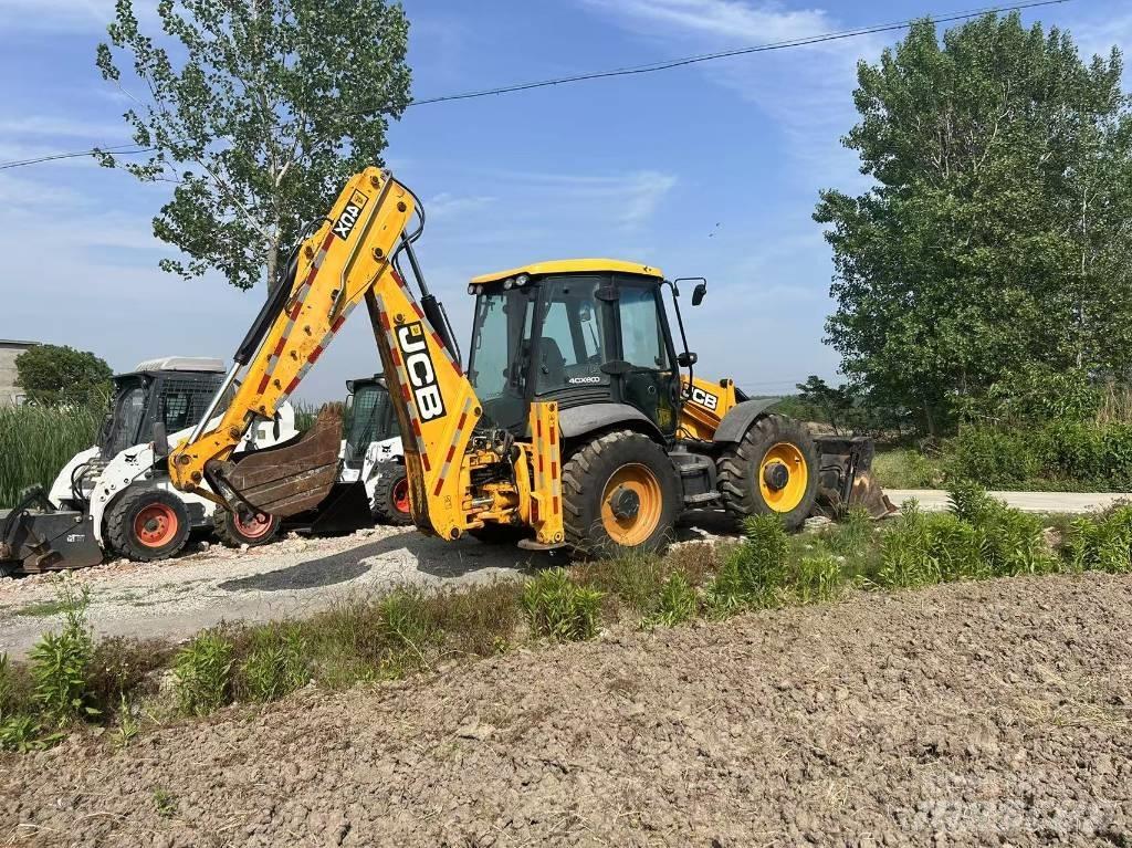 JCB 3 CX Ekskavatori-iekrāvēji