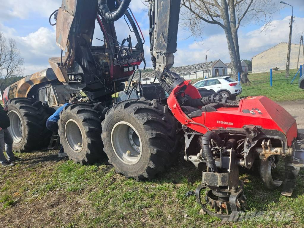 Komatsu C 144 Harvesteri