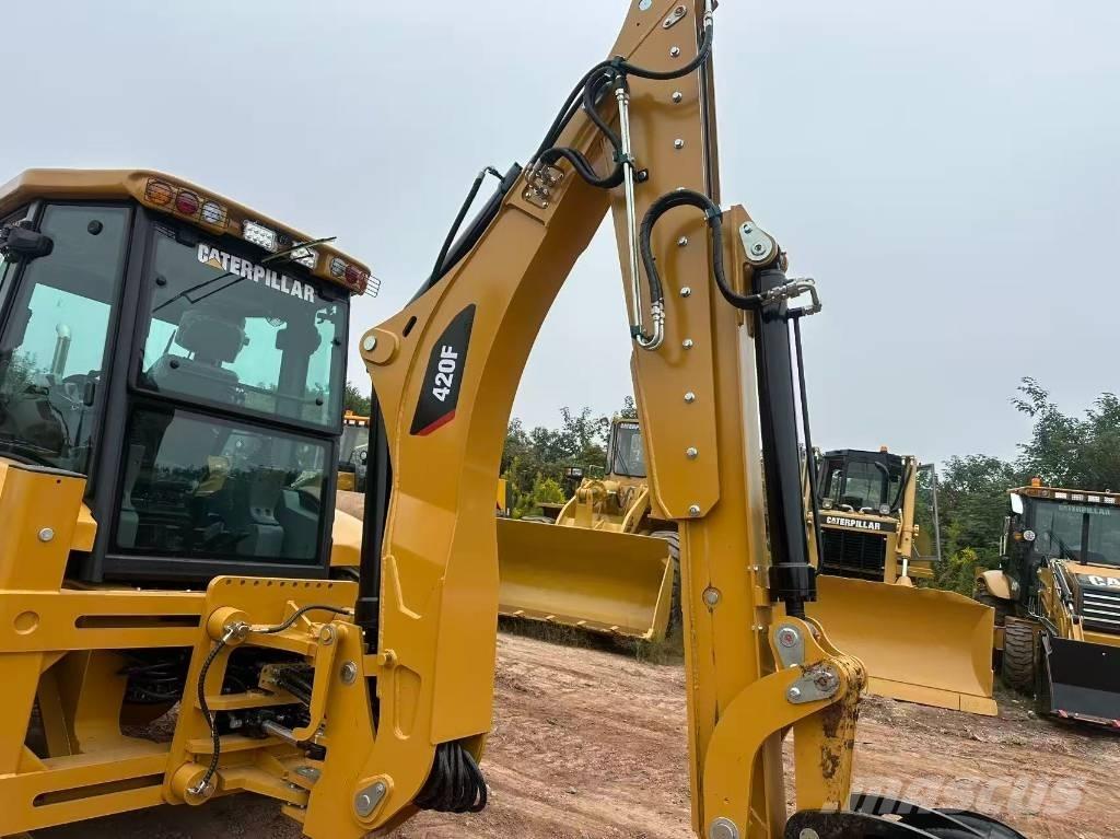 CAT 420 F2 Ekskavatori-iekrāvēji