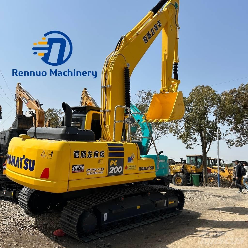 Komatsu PC200-8 Kāpurķēžu ekskavatori