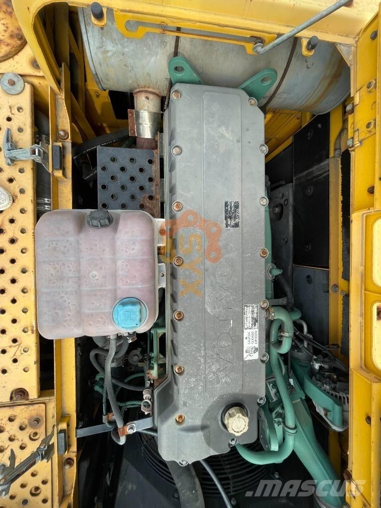 Volvo EC 460B Kāpurķēžu ekskavatori