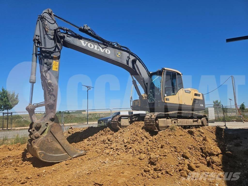 Volvo EC 220 DL Kāpurķēžu ekskavatori