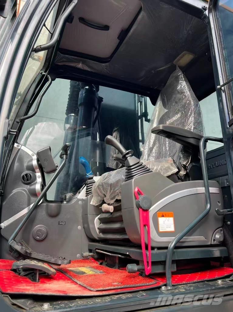 Hyundai R220LC-9S Vidēja lieluma ekskavatori 7 t - 12 t