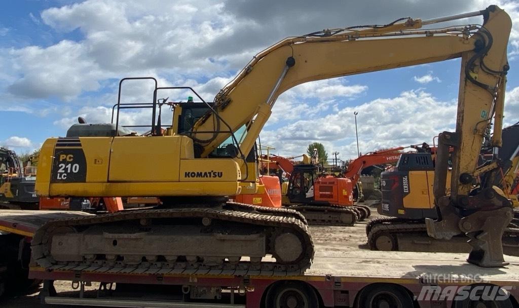 Komatsu PC 210 LC Kāpurķēžu ekskavatori