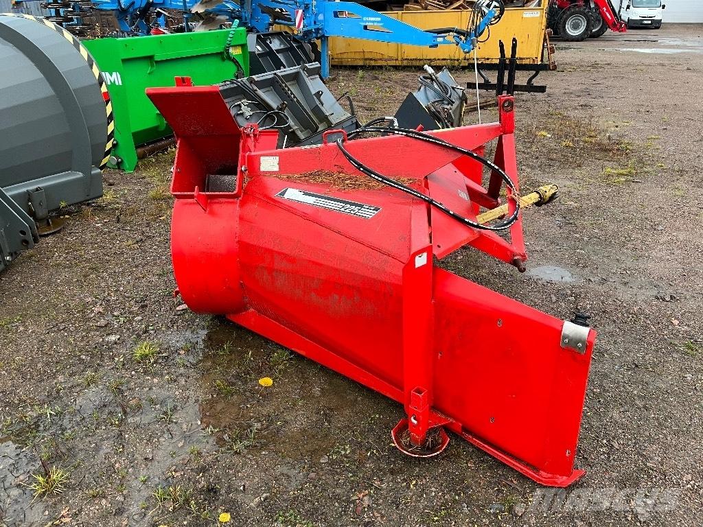 Esko 225 Sniega metēji