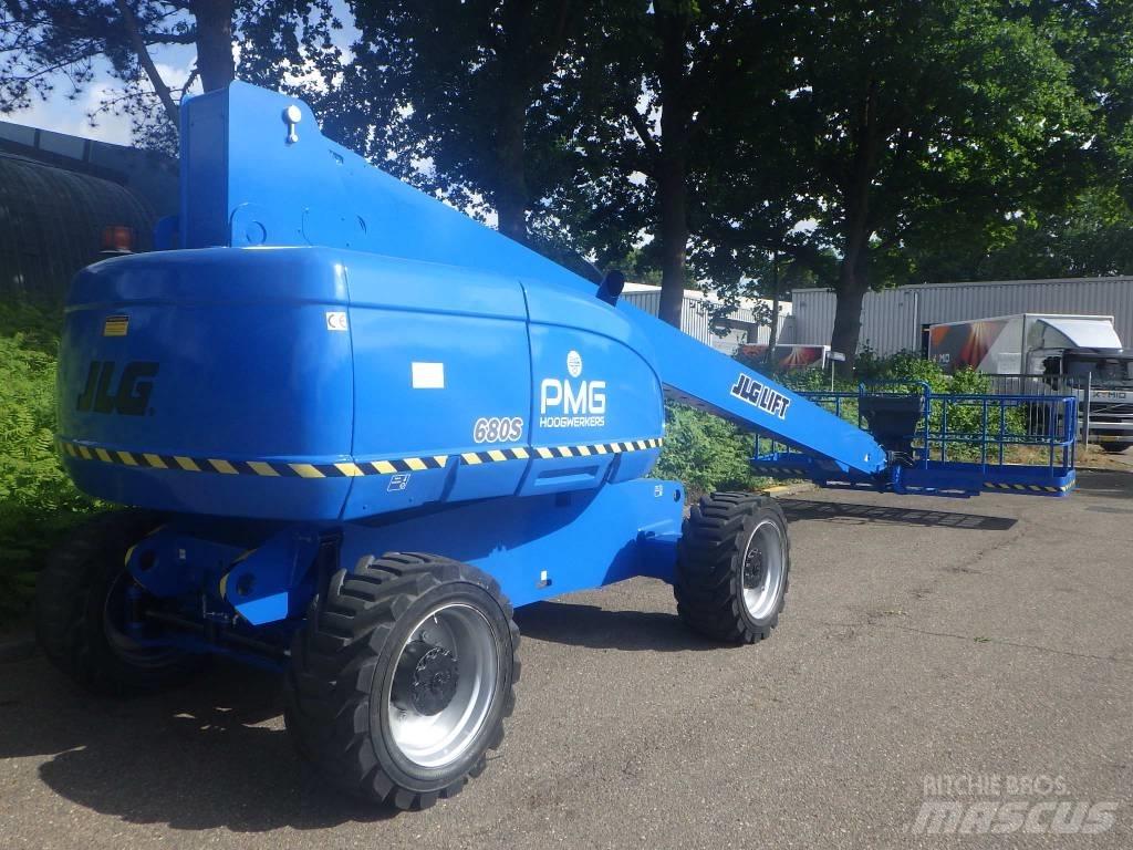 JLG 680S Teleskopiskie pacēlāji