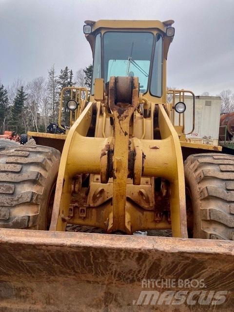 CAT 950 B Iekrāvēji uz riteņiem
