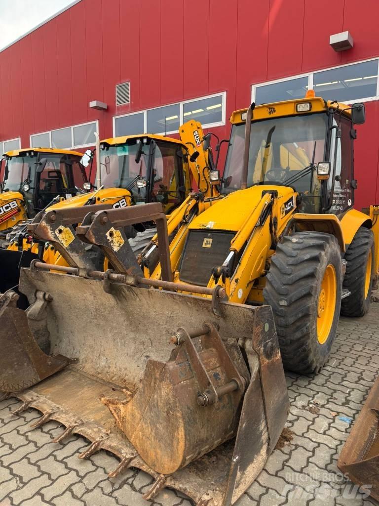 JCB 4 CX Super Ekskavatori-iekrāvēji