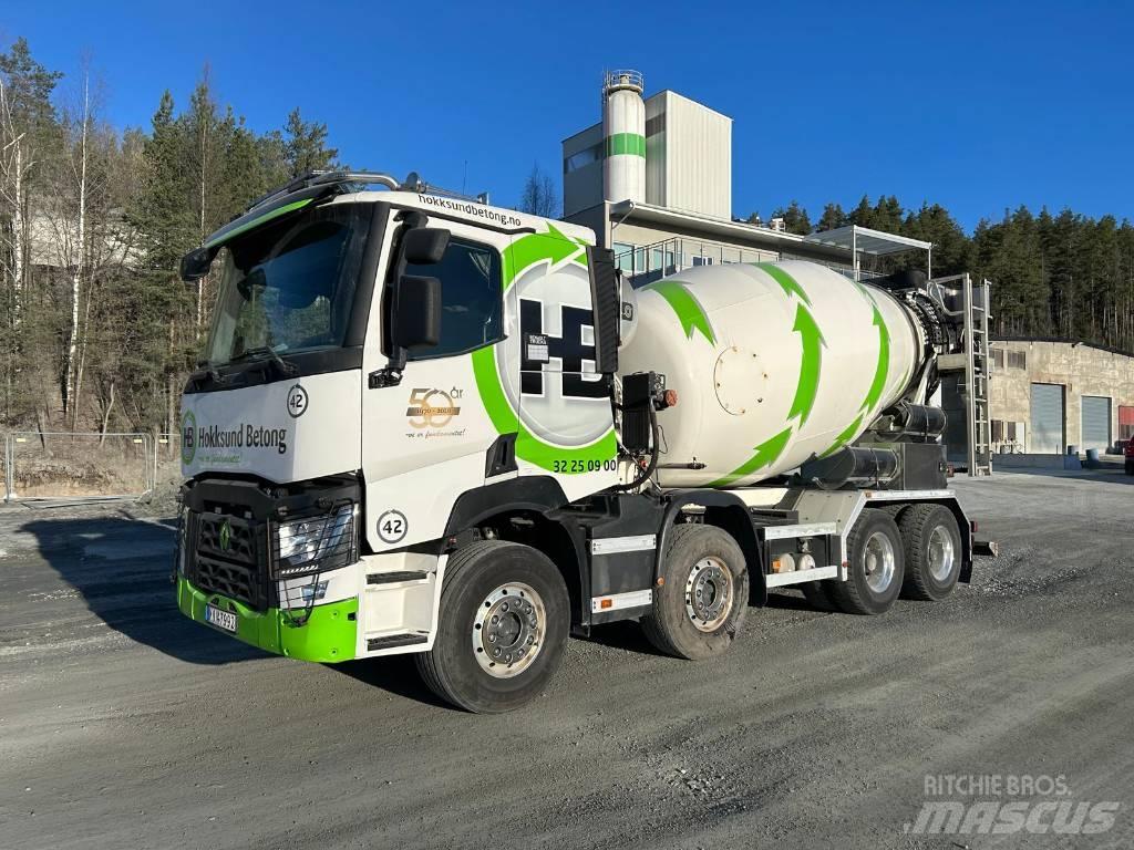 Renault C 520 Betonvedēji