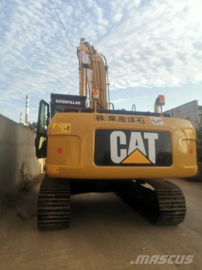 CAT 330 D L Kāpurķēžu ekskavatori