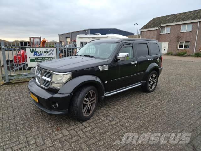 Dodge Nitro Automašīnas
