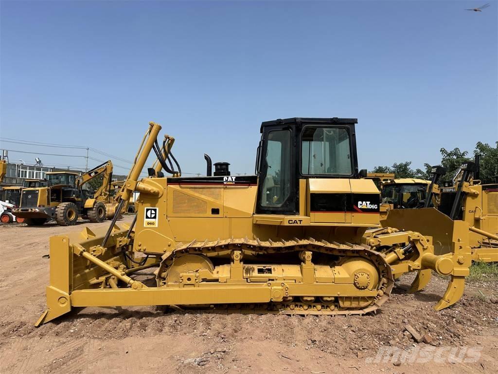 CAT D 6 G Kāpurķēžu buldozeri