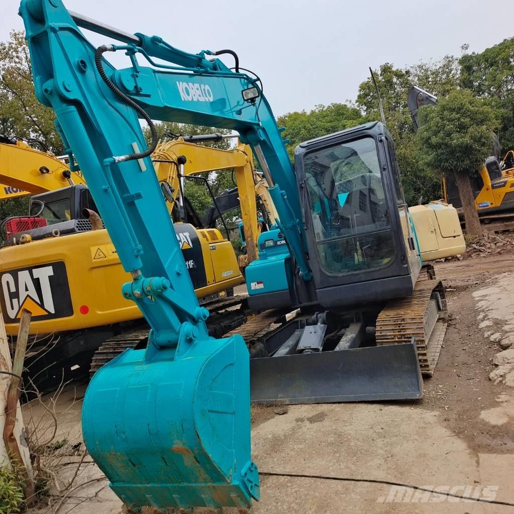 Kobelco SK 75 CSR Kāpurķēžu ekskavatori
