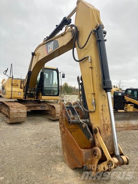 CAT 320 D L Kāpurķēžu ekskavatori