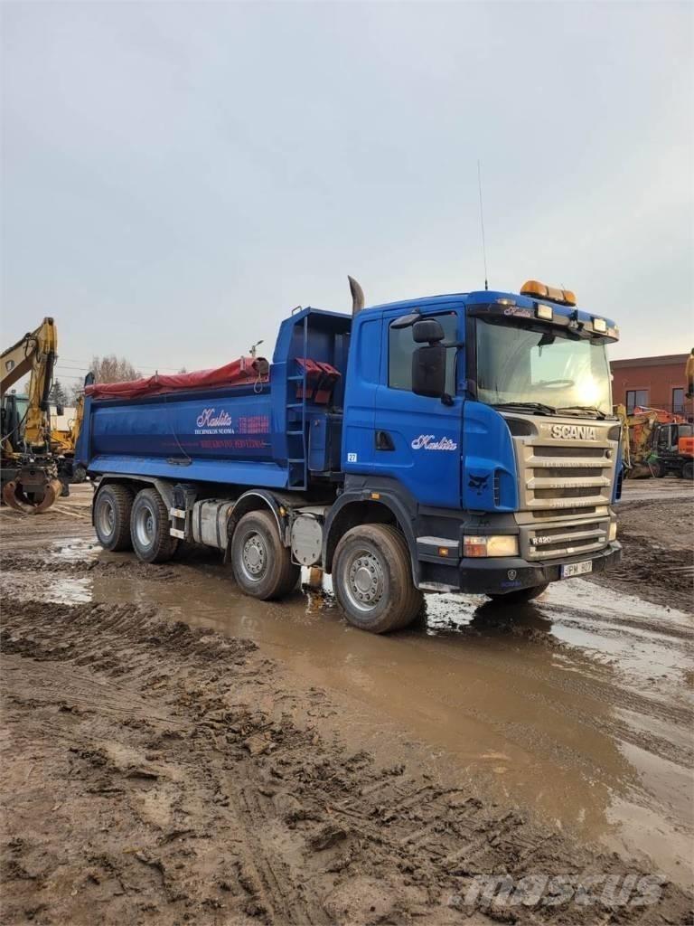 Scania R420 8x4 Kravas automašinas konteineru vedeji