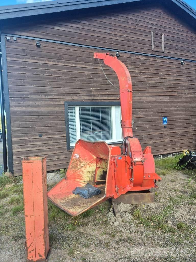 Farmi CH 250-2 Koka šķēlēji, frēzes, šķeldotāji