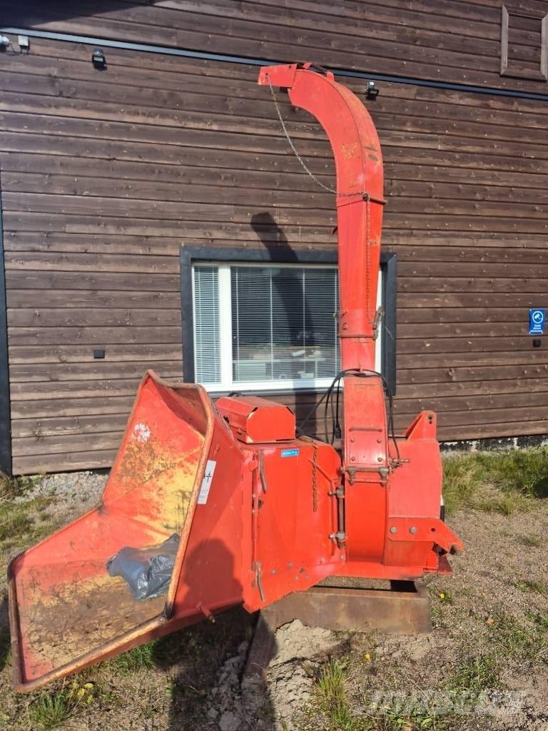 Farmi CH 250-2 Koka šķēlēji, frēzes, šķeldotāji