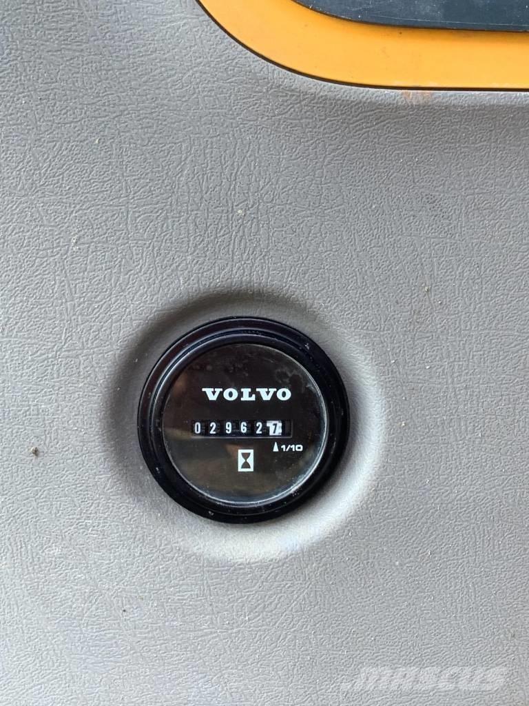 Volvo ECR 88 D Vidēja lieluma ekskavatori 7 t - 12 t