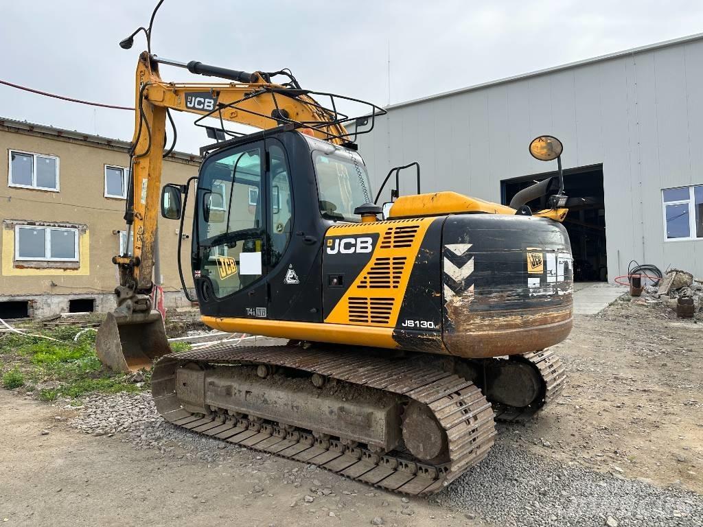 JCB JS 130 LC Kāpurķēžu ekskavatori