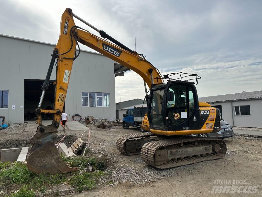 JCB JS 130 LC Kāpurķēžu ekskavatori