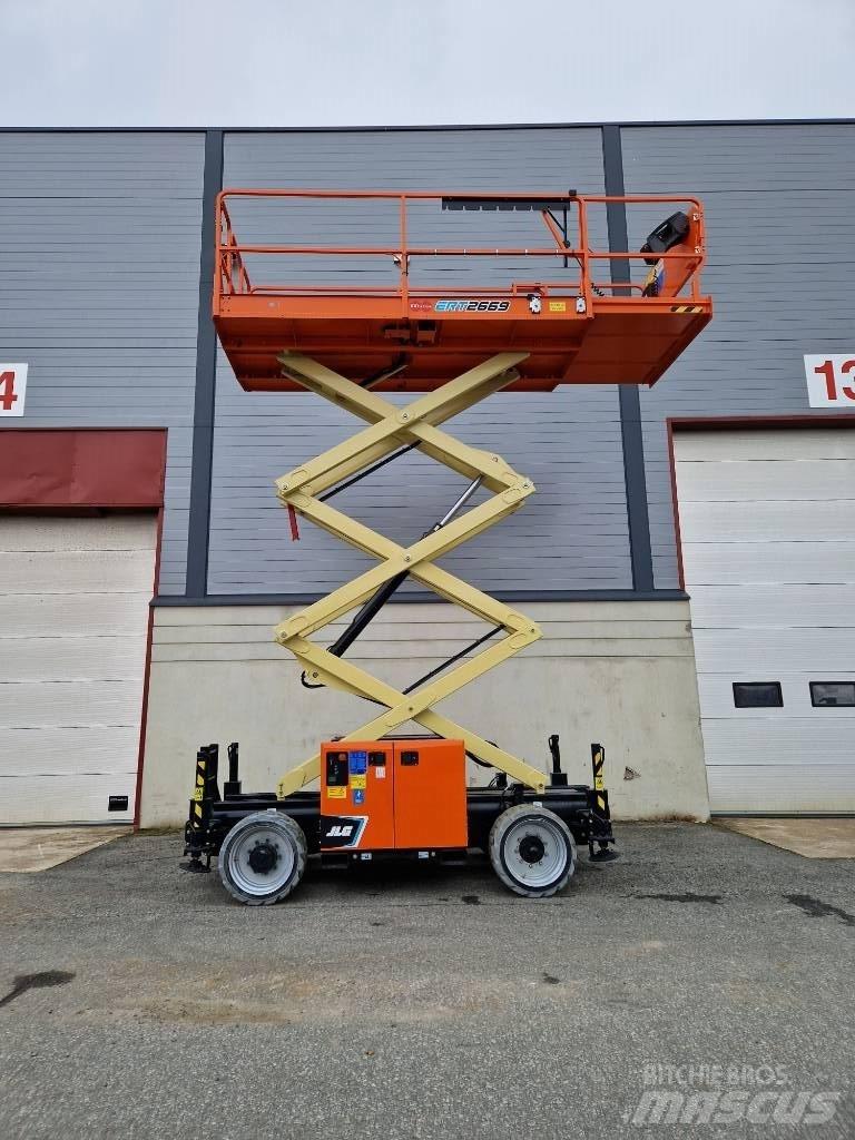 JLG ERT2669 Šķerveida pacēlāji