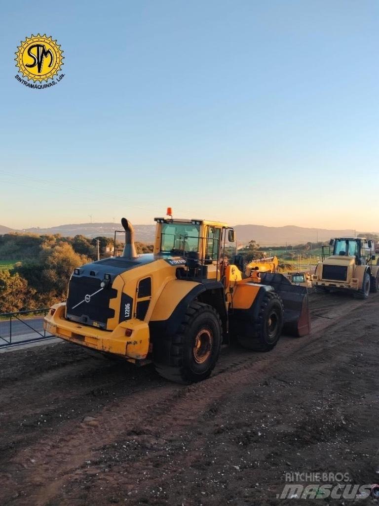 Volvo L 220 G Iekrāvēji uz riteņiem