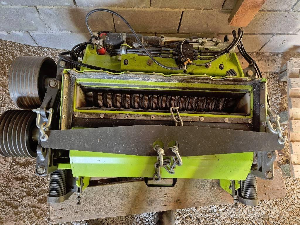 CLAAS Jaguar 960 4WD Lopbarības novācēji