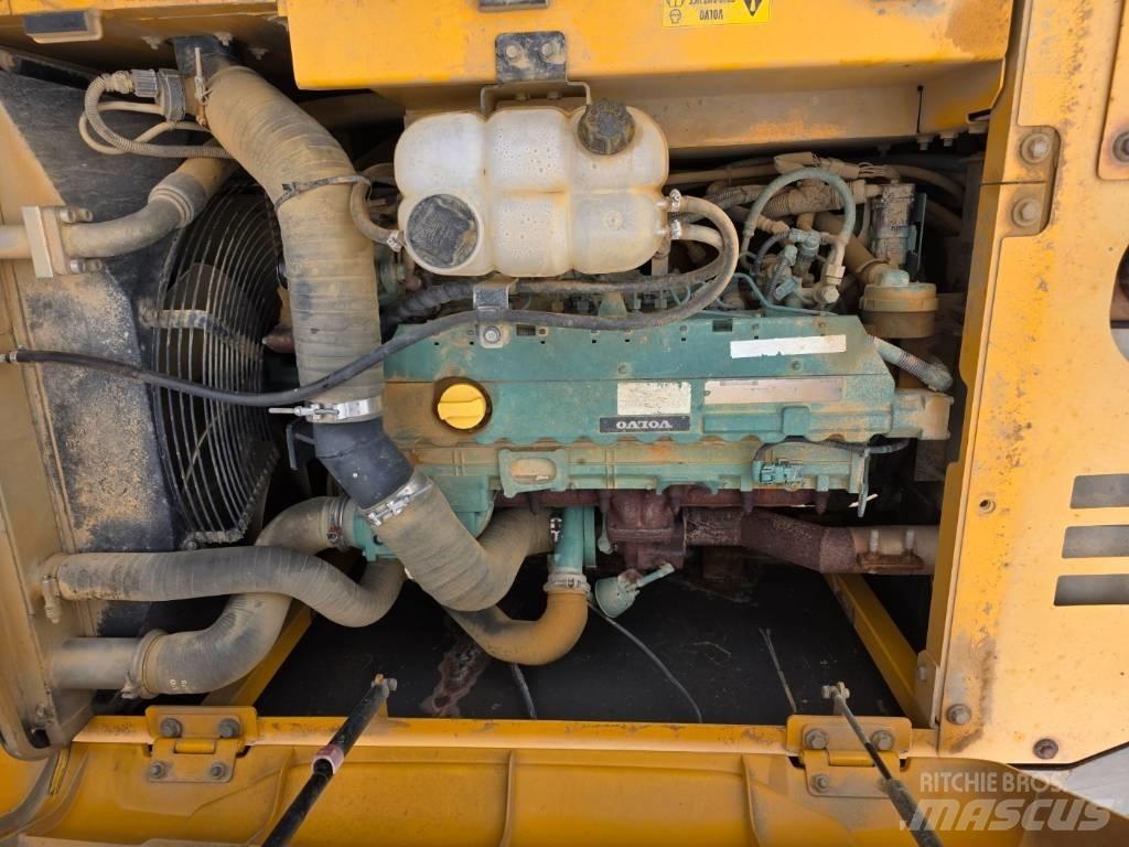 Volvo EW 145B PRIME Ekskavatori uz riteņiem