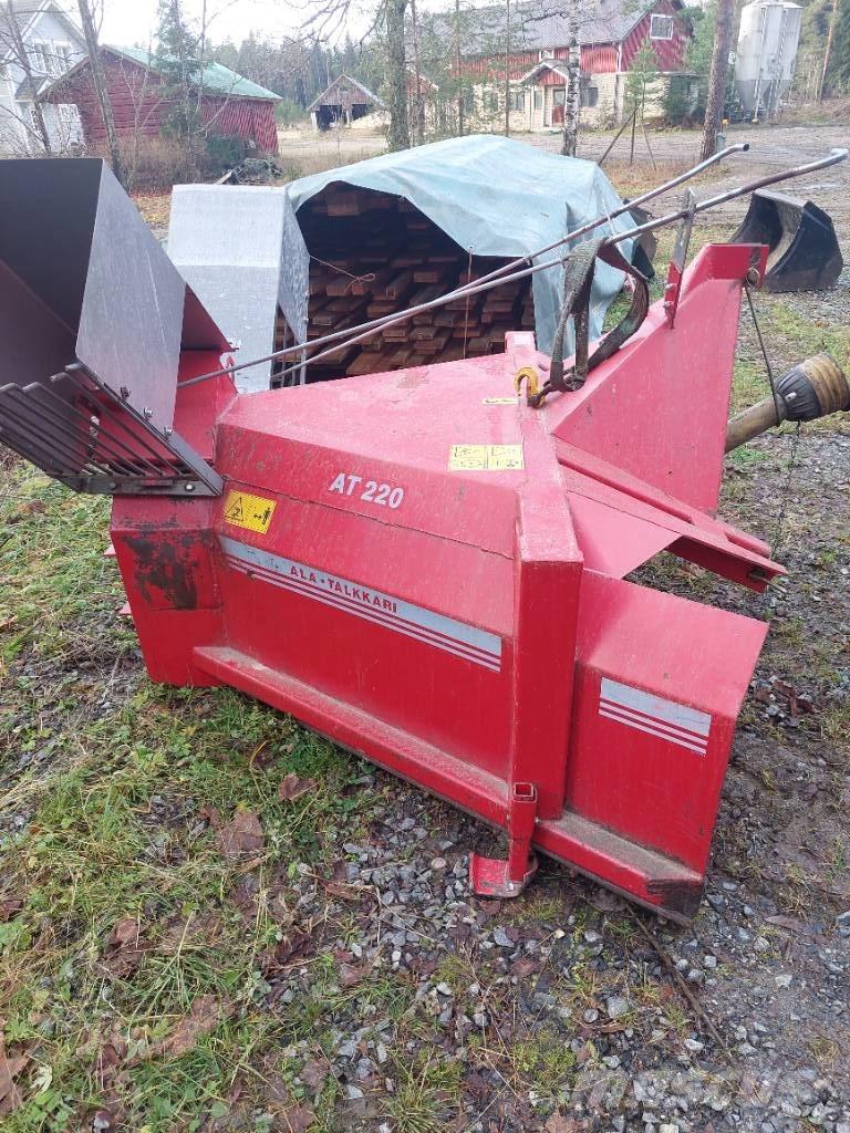 Ala-talkkari AT 220 Sniega metēji
