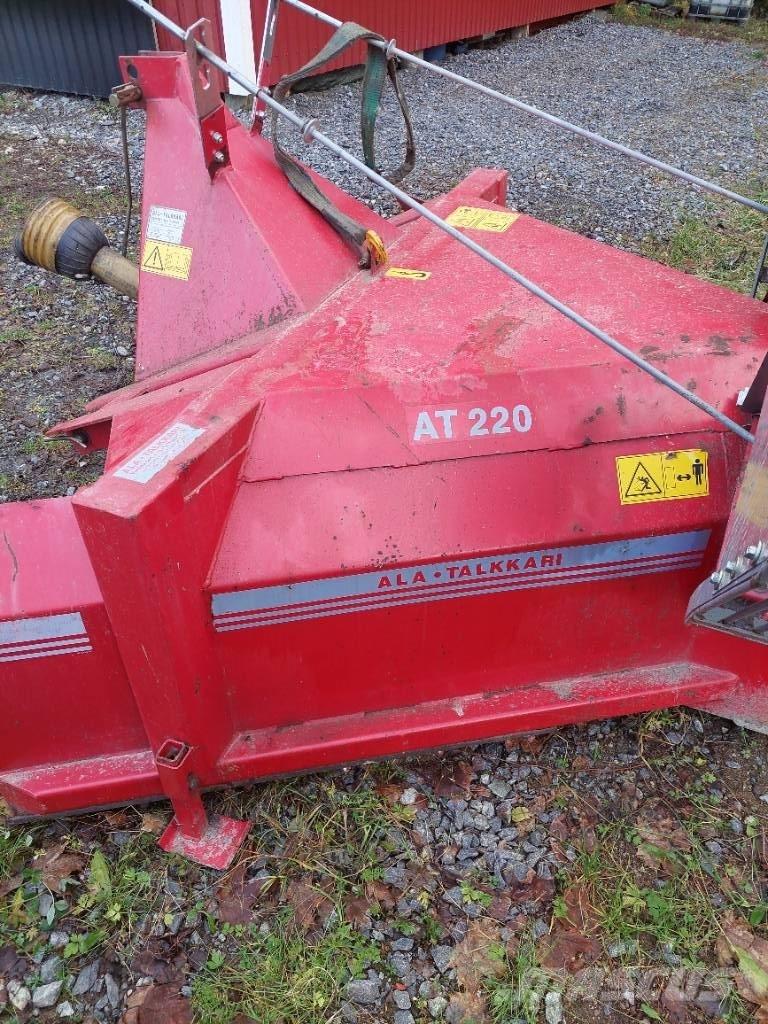 Ala-talkkari AT 220 Sniega metēji