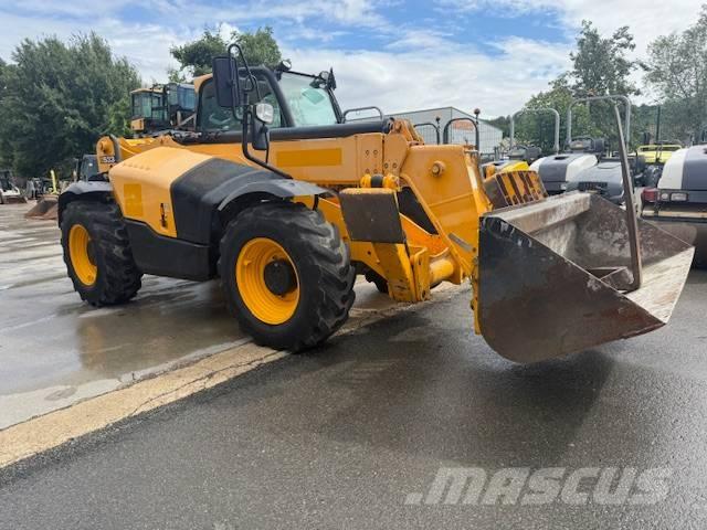 JCB 533-105 Teleskopiskie manipulatori